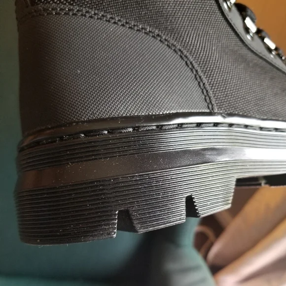 Dr. Martens air waves (combs) - Picture 7 of 8